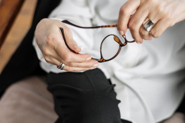 pexels-cottonbro-studio-4098290